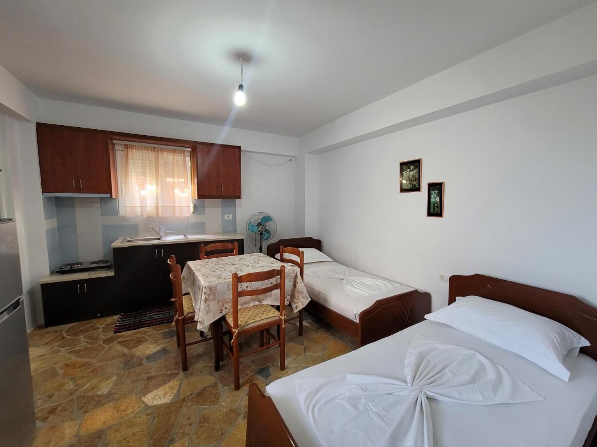 Petrefi Apartments คซามิล ภายนอก รูปภาพ