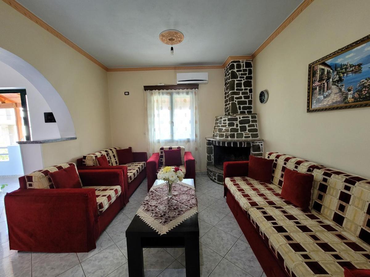 Petrefi Apartments คซามิล ภายนอก รูปภาพ